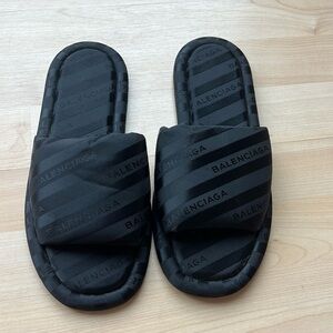 Balenciaga cloth sandal
